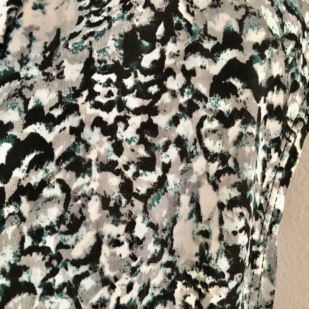 George | Wrap Top - Picture 6 of 7